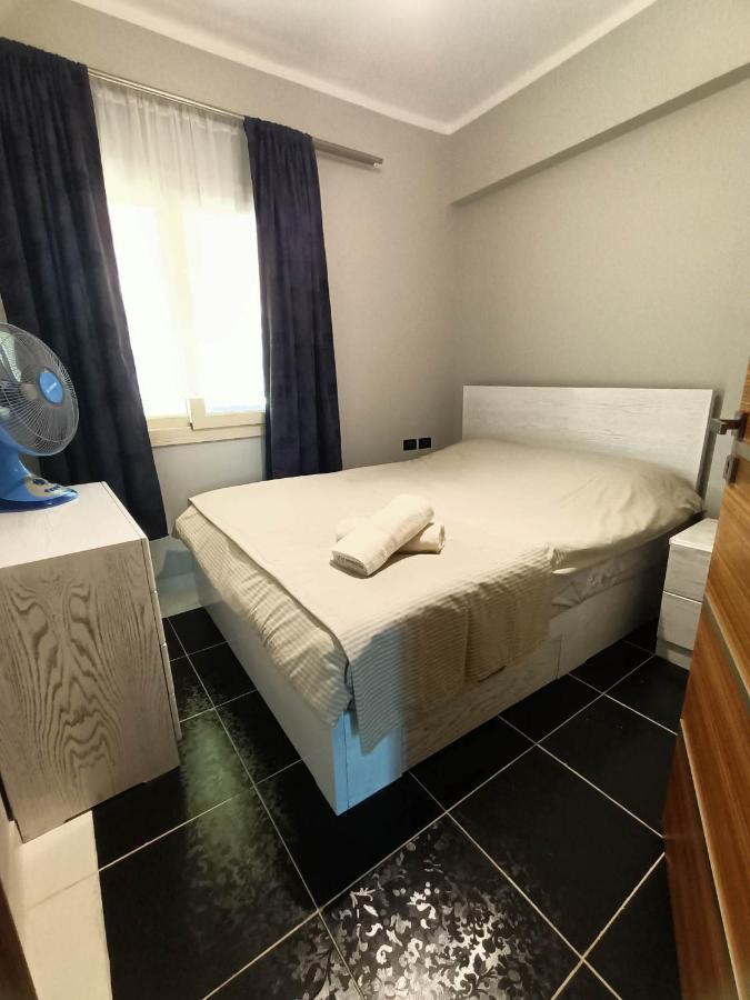 Tony'S Privy Beds By Red Sea Apartment Hurghada Exterior photo